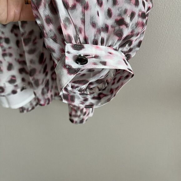 Talbots Leopard Print Metallic Top 2X Gray Pink Blouse Fairy Feminine Dressy - Picture 10 of 11